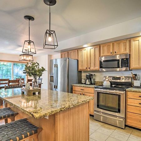 Upscale Family Cottage Less Than 1 Mi To Higgins Lake Roscommon Exterior photo