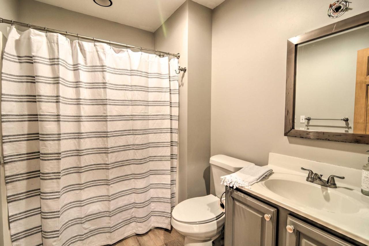 Upscale Family Cottage Less Than 1 Mi To Higgins Lake Roscommon Exterior photo